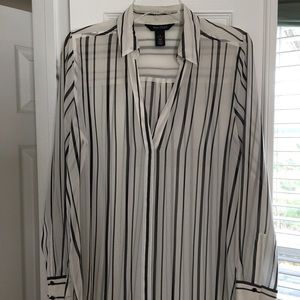 White House / Black Market blouse